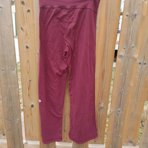 RETRO LULULEMON Still Pants Wide Leg Pants CRANBERRY SIZE 6-8 - Picture 6 of 6